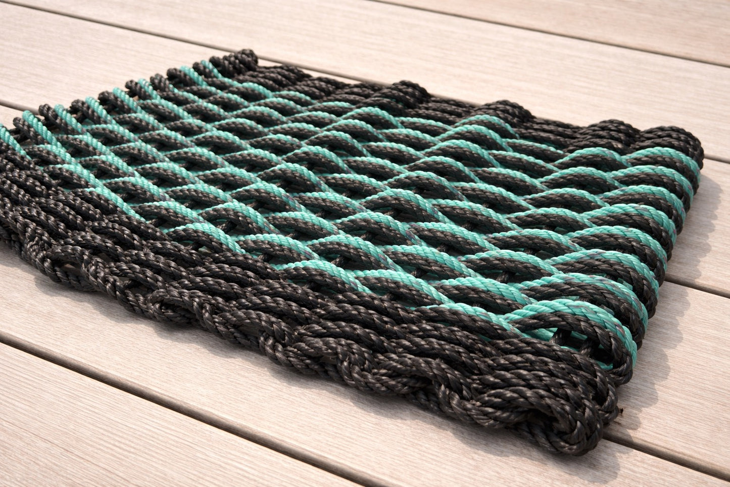 Dorn A’n Mor Repurposed Rope Door Mat — Turquoise & Black